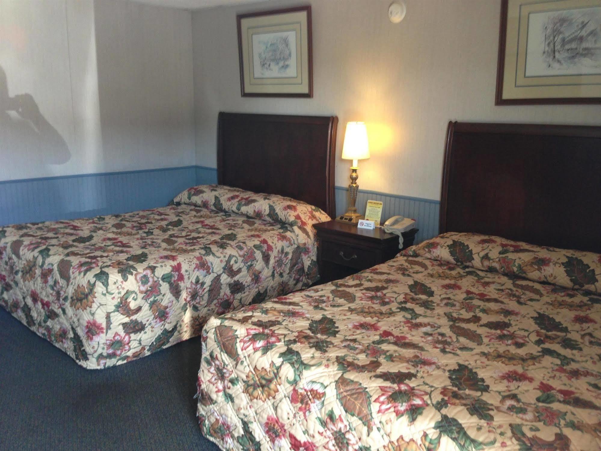 Cadet Motor Inn - Coldwater Extérieur photo